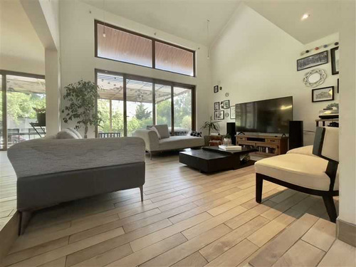 Gran Terreno 704m2 (96087)