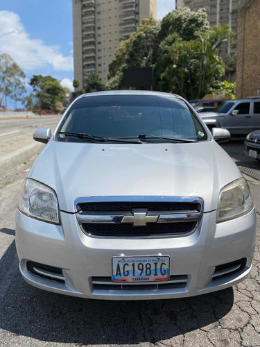 Imagen 2 de 9 de Chevrolet Aveo 2013
