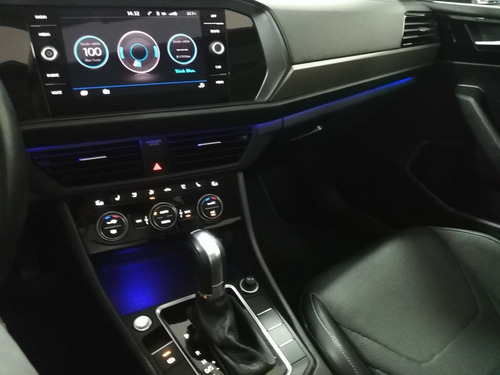 Imagen 3 de 15 de Volkswagen Jetta 2019 1.4 T Fsi Highline Tiptronic