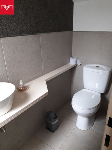 Venta De Dúplex En City Bell (18 E/ 479 Y 480)