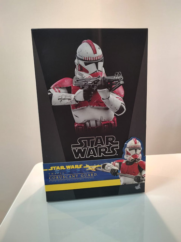 Action Figure Coruscant Guard: Star Wars The Clone Wars 1/6 (Usado)
