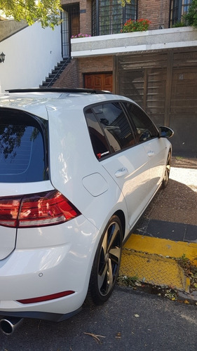Volkswagen Golf 2018 2.0 Gti Tsi App Connect