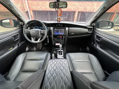 Toyota Fortuner Srv 2.4 Turbo Diesel Automatica 2022