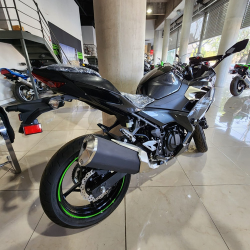 Imagen 2 de 15 de Kawasaki Ninja 400 Abs 0km 2022 Marrocchi