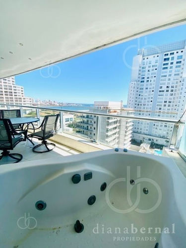 Imagen 8 de 17 de Venta De Apartamento 2 Dormitorios Con Vista Al Mar En Playa Mansa, Punta Del Este- Ref: 54462
