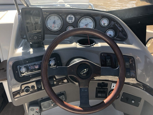 Lancha Cuddy Regal 245 Volvo V8 5.0 Web Marine