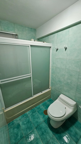 Apartamento En Venta Edificio Rogal El Milagro Hotel Paseo