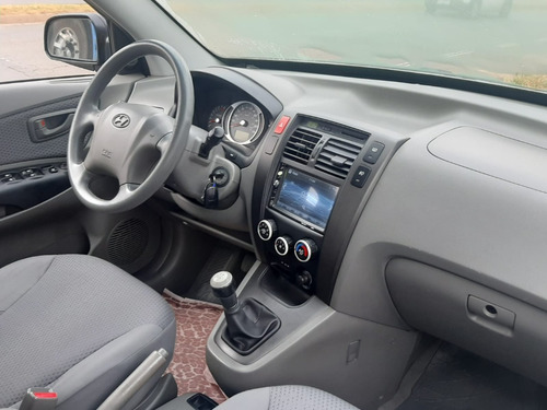 Imagem 2 de 15 de Hyundai Tucson 2.0 Mecanica