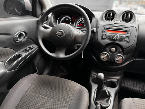 Nissan Versa 1.6 SL 16V FLEX 4P MANUAL