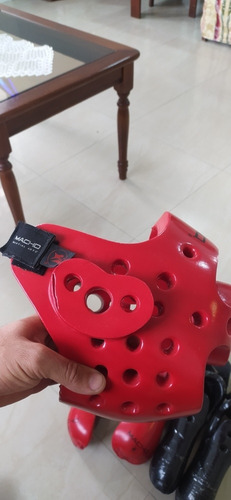 Imagen 3 de 5 de Casco, Guante Y Zapatos De Karate Para Niños