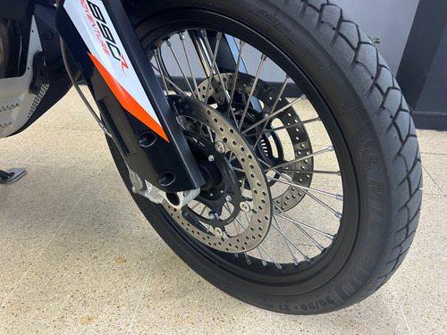 Ktm Adventure R 890