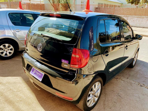 Imagen 4 de 7 de Volkswagen Fox 2012 1.6 Comfortline 5 P