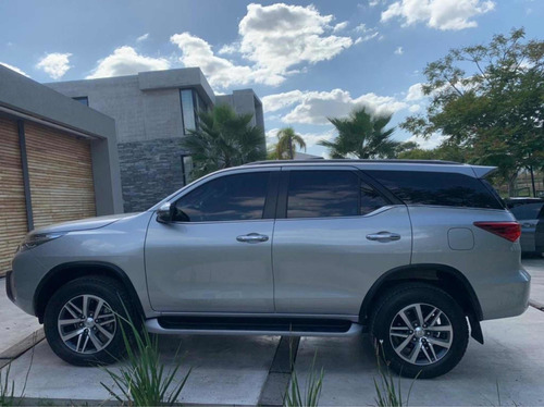 Toyota Sw4 2.8 Srx 177cv 4x4 7as At 2020