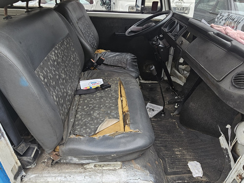 Volkswagen Kombi 1.4 Standard Total Flex 3p