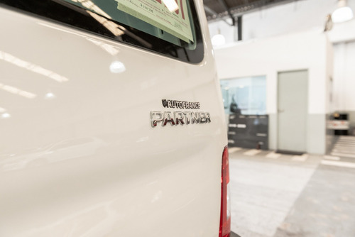 Peugeot Partner Confort Furgón 1.6 Hdi