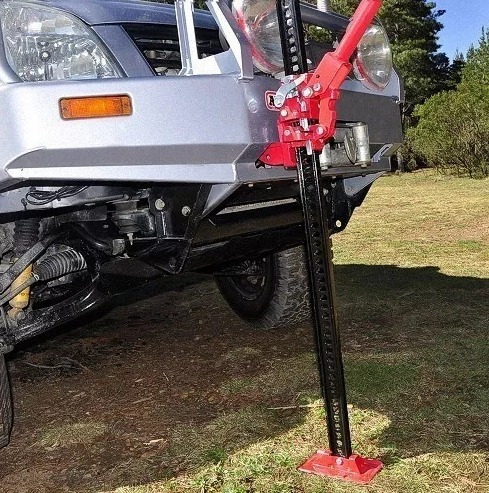 Imagen 4 de 9 de Gata 4x4 Tipo Hi Lift Farm 3000kg 33 Pulgadas Usa Tools