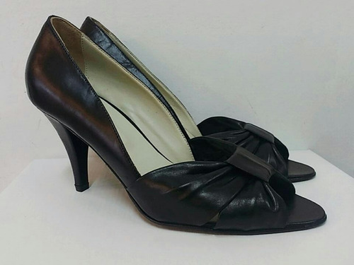 Zapato De Cuero Negro Con Taco N°39 Stiletto