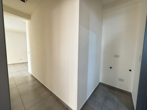 Venta Dpto 3 Amb 56m2 / Cochera Descub / Lomas Z.
