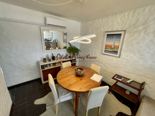 Imagen 22 de 26 de Vendo Apartamento De 1 Dormitorio Y Medio Reciclado En Playa Brava