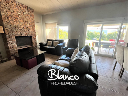 Casa En Venta En Pilar Del Este, Barrio San Alfonso, Pilar, G.b.a. Zona Norte