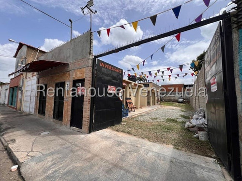 En Venta Terreno Con Locales En Santa Rosa, Maracay (jbra)