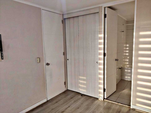 Departamento A Pasos Del Metro (85605)