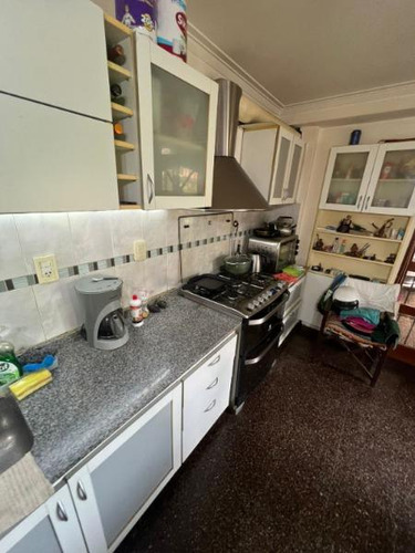 Venta Casa 6 Ambientes Jardin Parrilla Garage Barrio Constitucion