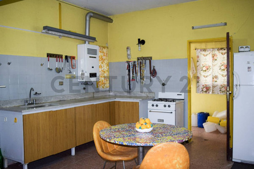 Venta Casa Quinta + Lote Barrio San Juan Pereyra Iraola