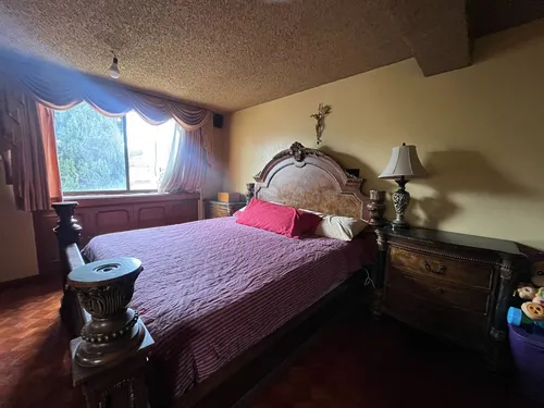 Casa En Venta Para Remodelar En Condominio En Irrigacion