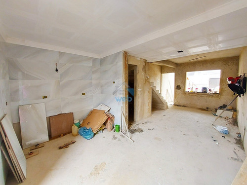 Oportunidade Lindo Sobrado À Venda, Com 02 Quartos, Em Rua Tranquila No Bairro Novo B, No Sitio Cercado. - Ca01142 - 68897332