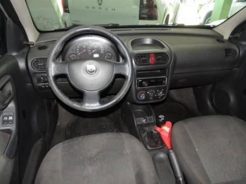 Corsa Sedan 1.0 Mpfi Maxx Sedan 8v Flex 4p Manual