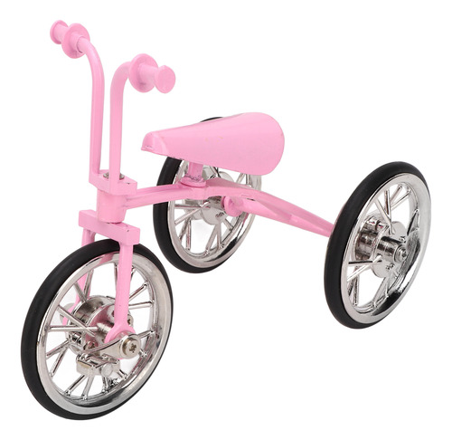 Adornos De Modelo De Triciclo Con Aspecto Rosa, Diseño Simul