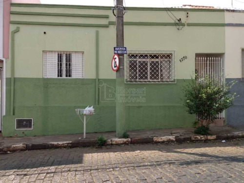 Imagem 1 de 6 de Venda De Casas / Padrão Na Cidade De Araraquara 10550