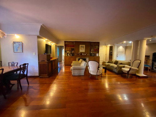 Venta- Casa Con Pileta Y Quincho!