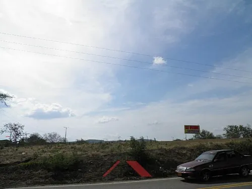 Lote En Venta En Via Al Puerto. Cod V14685