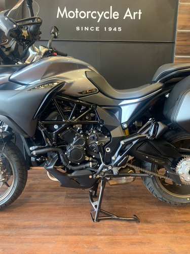 Imagen 9 de 25 de Mv Agusta Turismo Veloce Lusso Scs- No Bmw, Ktm, No Ducati.