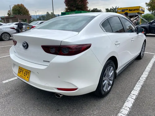 Mazda 3 2.0 Touring At
