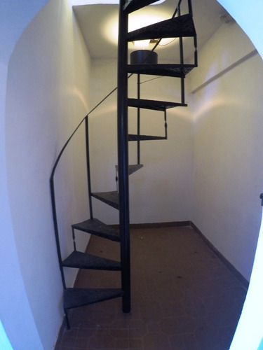 Imagen 5 de 8 de Oportunidad! Casa 3 Amb .venta