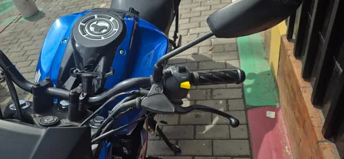 Motocicleta Gixxer 150 Modelo 2021 Con 30 Mil Kilómetros