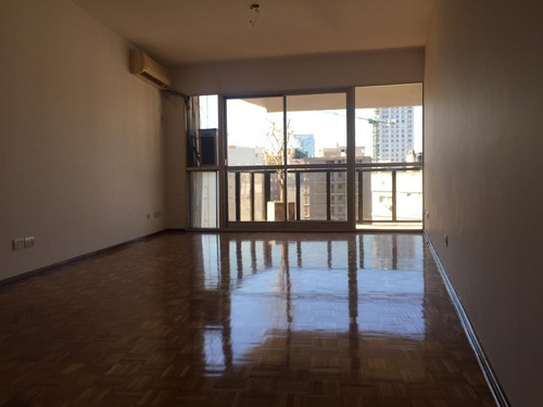 Imagen 3 de 13 de Departamento En Venta De 3 Dormitorios C/ Cochera En Palermo