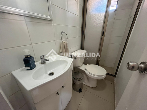 Se Arrienda Primer Piso De Casa, Cerro Barón, Av. Rodelillo.
