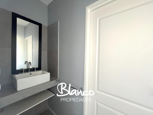 Casa En Venta En San Eduardo, Pilar Del Este, Pilar
