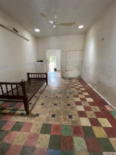 Imagen 7 de 20 de Casa Ubicada Cerca Del Hospital Horan
