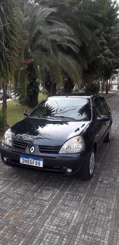 Renault Clio Sedan 2004 1.6 16v Expression 4p