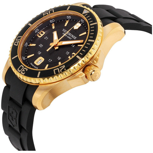 Relógio Victorinox Maverick Chronograph 249101