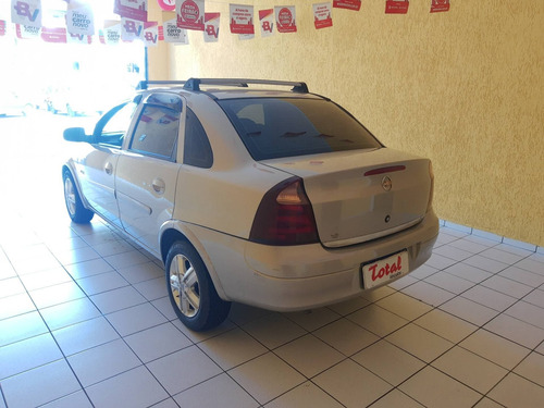 Chevrolet Corsa 1.0 Mpfi Maxx Sedan 8v Gasolina 4p Manual