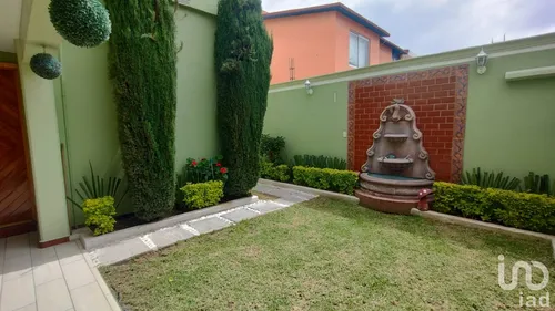 Venta Casa 4 Ambientes Issste