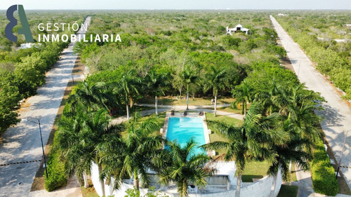 Terreno En Venta En Residencial Phúla Dzidzilché, Yucatán. C