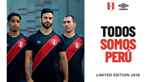 Camiseta Umbro Original Perú Edición Limitada Negra 2018 U  