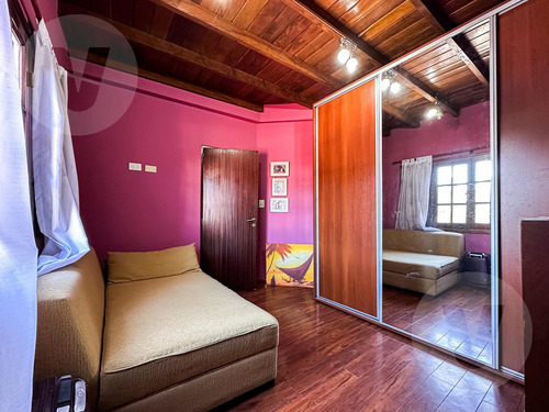 Casa En Venta - Lomas De Zamora, Caseros Al 1700